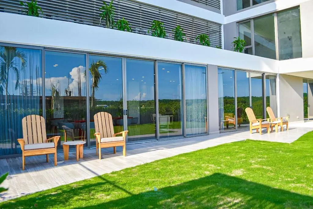 Apartment Ocean View Panorama Apartment: Beachfront Luxury with Pools Cartagena